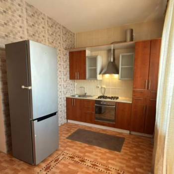 Сдается 2-х комнатная квартира, 86 м²