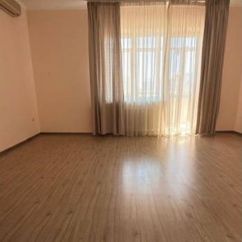 Сдается 2-х комнатная квартира, 86 м²