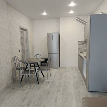 Сдается 2-х комнатная квартира, 62 м²