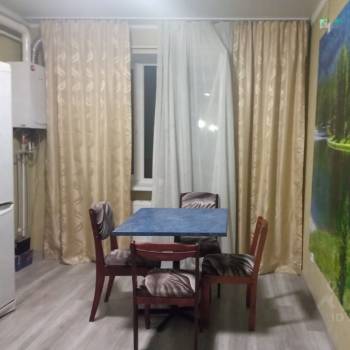 Сдается 1-комнатная квартира, 40 м²