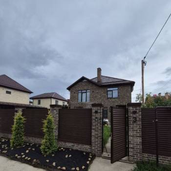 Продается Дом, 220 м²