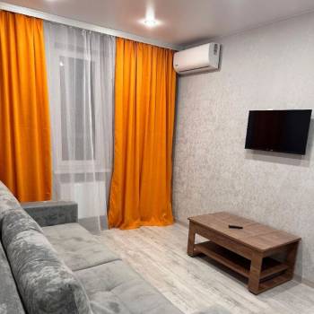 Сдается 2-х комнатная квартира, 50 м²