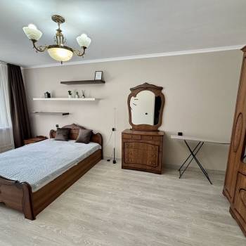 Сдается 2-х комнатная квартира, 67 м²