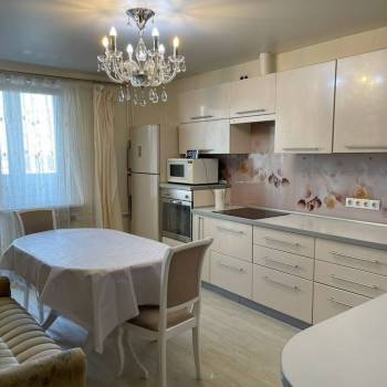 Сдается 2-х комнатная квартира, 66 м²