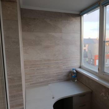 Сдается 1-комнатная квартира, 46 м²
