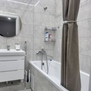 Сдается 1-комнатная квартира, 46 м²