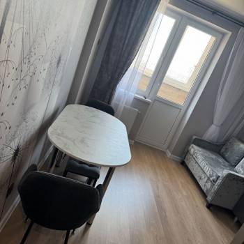Сдается 2-х комнатная квартира, 42 м²