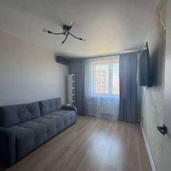 Сдается 2-х комнатная квартира, 42 м²