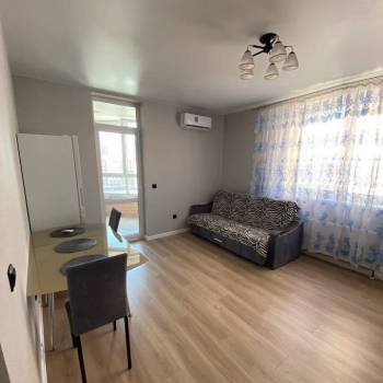Сдается 1-комнатная квартира, 45 м²