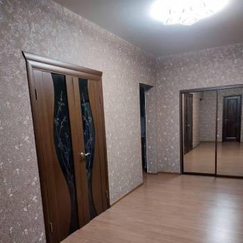 Сдается 2-х комнатная квартира, 80 м²