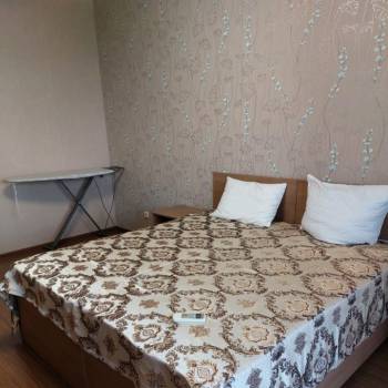 Сдается 2-х комнатная квартира, 80 м²