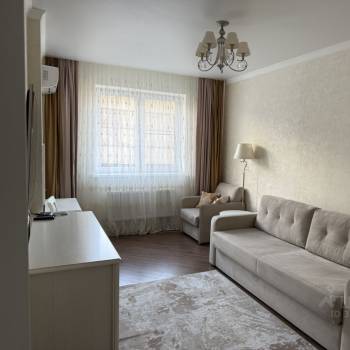Сдается 1-комнатная квартира, 42,5 м²