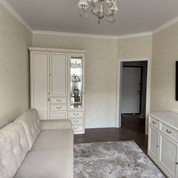 Сдается 1-комнатная квартира, 42,5 м²