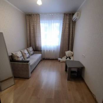 Сдается 1-комнатная квартира, 37 м²