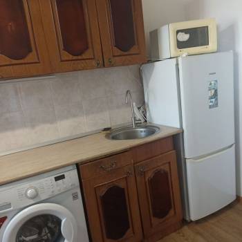 Сдается 1-комнатная квартира, 50 м²