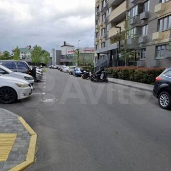 Сдается 1-комнатная квартира, 42 м²