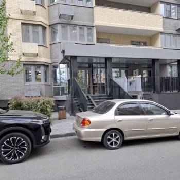 Сдается 1-комнатная квартира, 42 м²