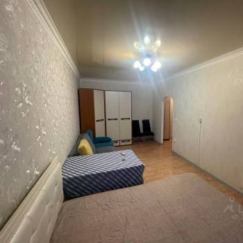 Сдается 1-комнатная квартира, 32 м²
