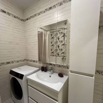 Сдается 2-х комнатная квартира, 56 м²