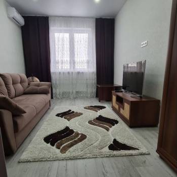 Сдается 1-комнатная квартира, 45 м²