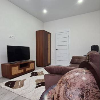 Сдается 1-комнатная квартира, 45 м²