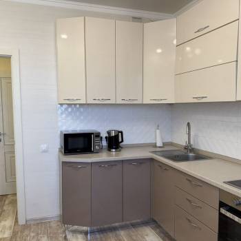 Сдается 1-комнатная квартира, 39,4 м²