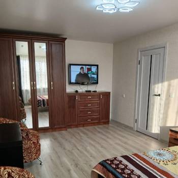 Сдается 1-комнатная квартира, 38 м²