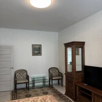 Сдается 1-комнатная квартира, 43,3 м²