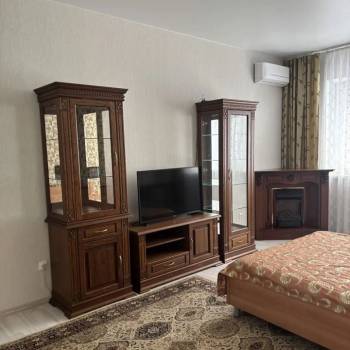 Сдается 1-комнатная квартира, 43,3 м²
