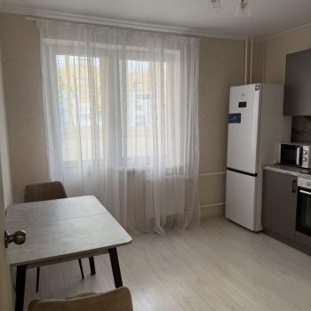 Сдается 1-комнатная квартира, 39 м²