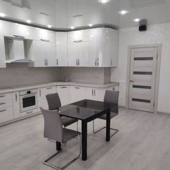 Продается 3-х комнатная квартира, 100 м²