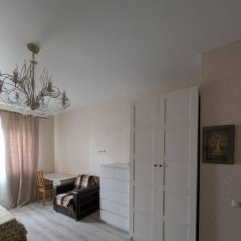 Сдается 1-комнатная квартира, 48 м²
