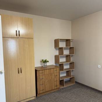 Сдается 1-комнатная квартира, 39 м²