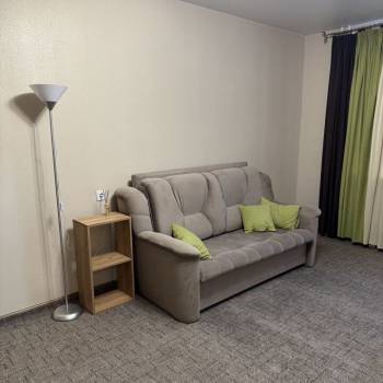 Сдается 1-комнатная квартира, 39 м²