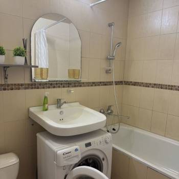 Сдается 1-комнатная квартира, 39 м²