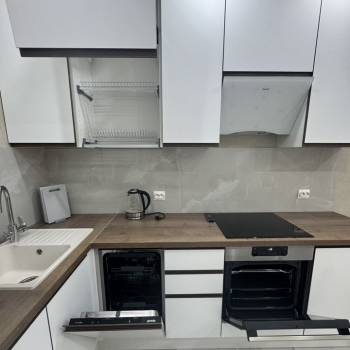 Сдается 1-комнатная квартира, 41,7 м²