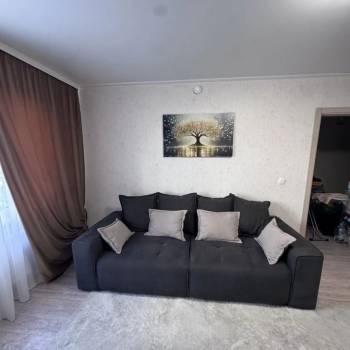Сдается 1-комнатная квартира, 40 м²