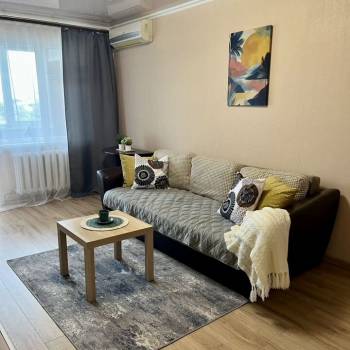 Сдается 2-х комнатная квартира, 43 м²