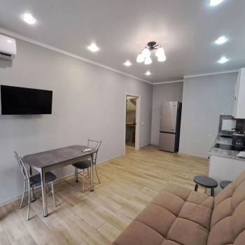 Сдается 2-х комнатная квартира, 64 м²
