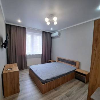 Сдается 2-х комнатная квартира, 64 м²