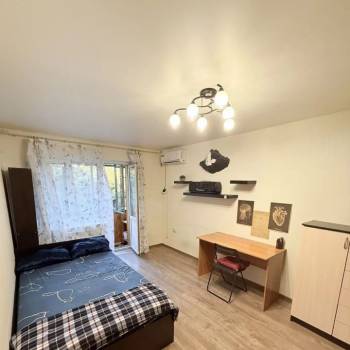Сдается 1-комнатная квартира, 40 м²