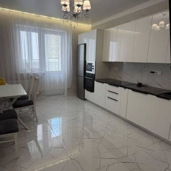 Сдается 2-х комнатная квартира, 72,2 м²