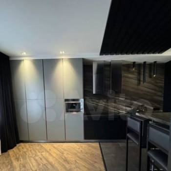 Сдается 2-х комнатная квартира, 83 м²