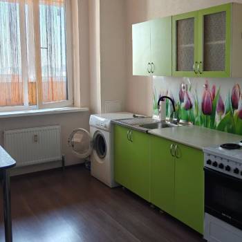 Сдается 1-комнатная квартира, 40 м²