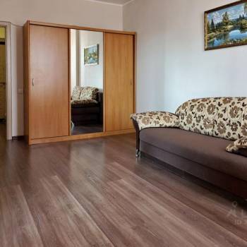 Сдается 1-комнатная квартира, 40 м²
