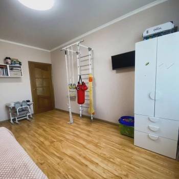 Продается 3-х комнатная квартира, 86,6 м²