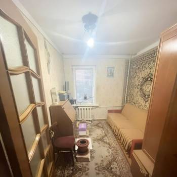 Продается Многокомнатная квартира, 96 м²