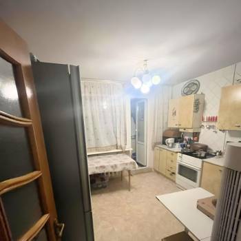 Продается Многокомнатная квартира, 96 м²