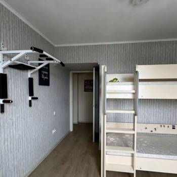 Продается Многокомнатная квартира, 74,5 м²