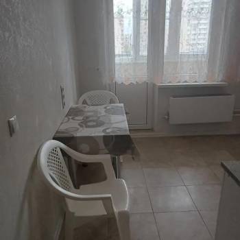 Сдается 1-комнатная квартира, 37,5 м²